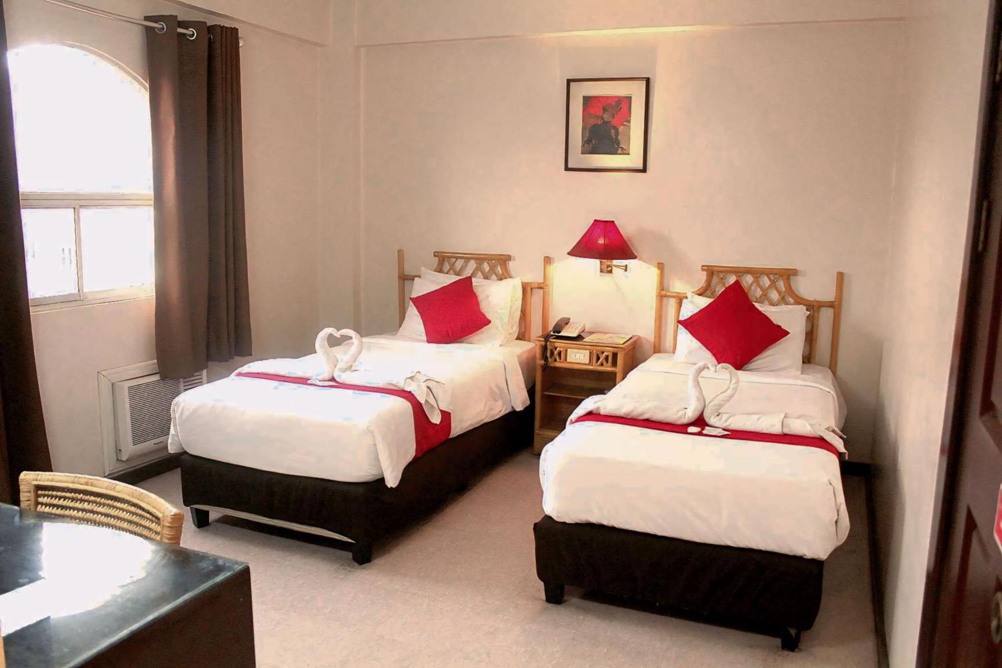 The Humbertos Hotel Davao City 외부 사진